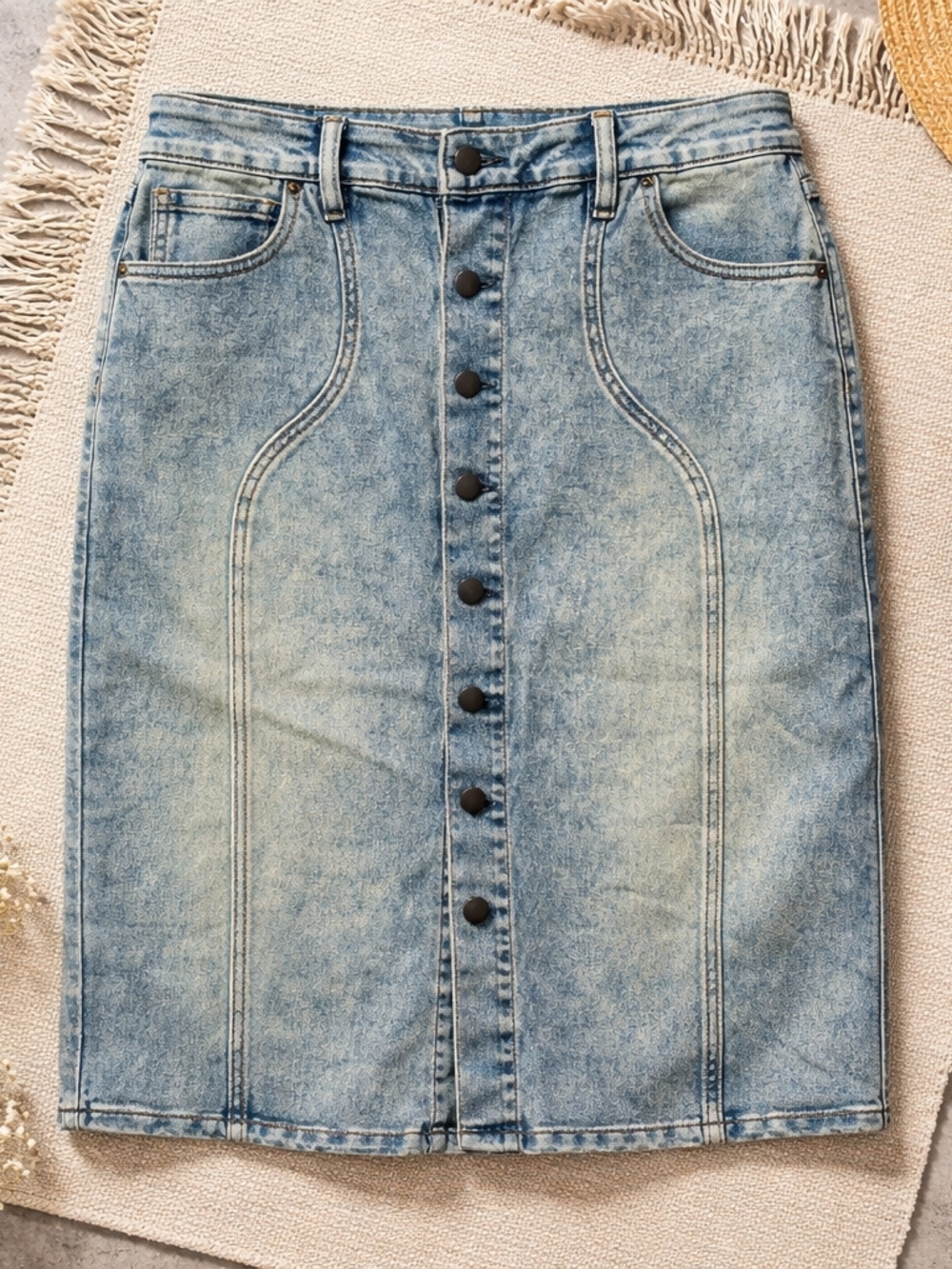 Light Wash Button-Front Denim Skirt